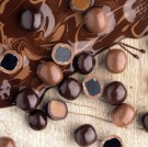 Creamy Caramels with seasalt in Dark Chocolate 109g, Karamel Kompagniet thumbnail