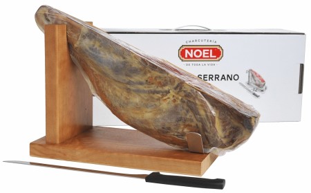 Serranoskinke gaveeske 11 mnd 2 kg u/ben
