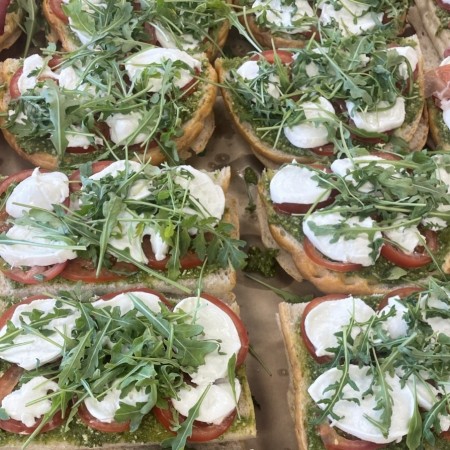 Schiacciata Caprese (vegetar) 