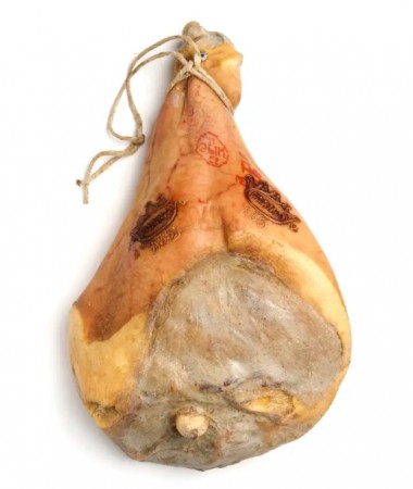 Capanna Parmaskinke med bein 16 måneder, ca 10 kg